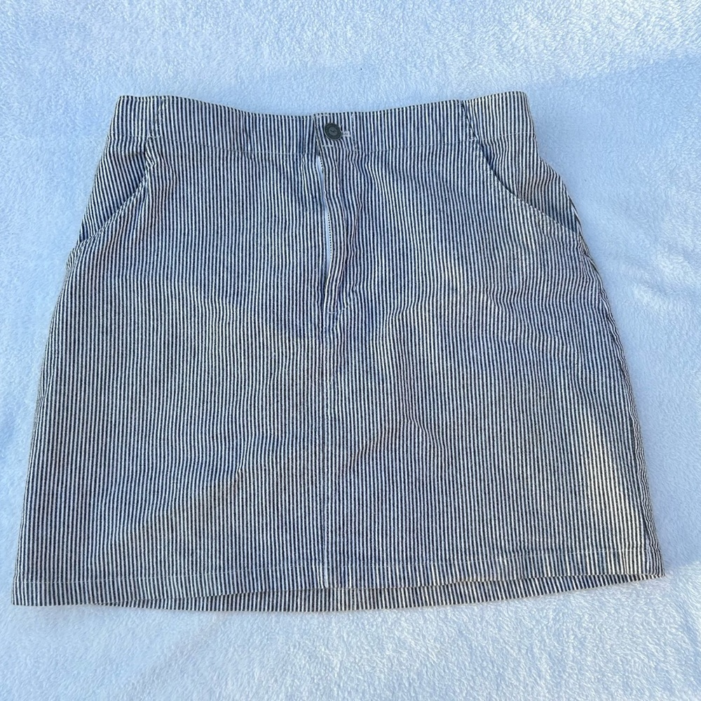 Hollister Pin Stripe Mini Skirt Sz. Large Blue White